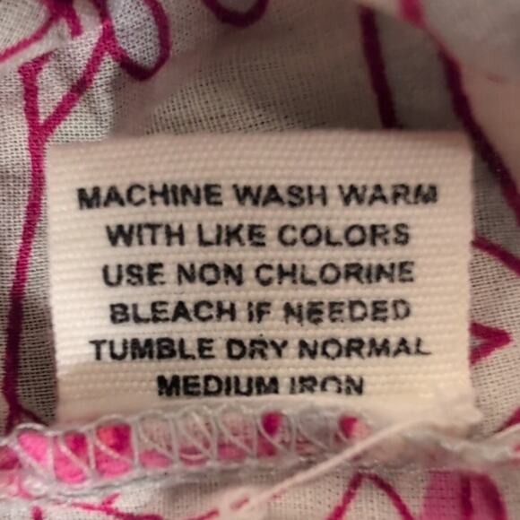 Jennifer & Grace Gray Floral Scoop Neck Cap Sleeve Blouse, size medium - Picture 5 of 9